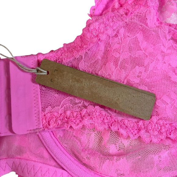 NWT SKIMS Stretch Lace Intimates Underwire Scoop Bra in PINK Size 46DD - Picture 4 of 6